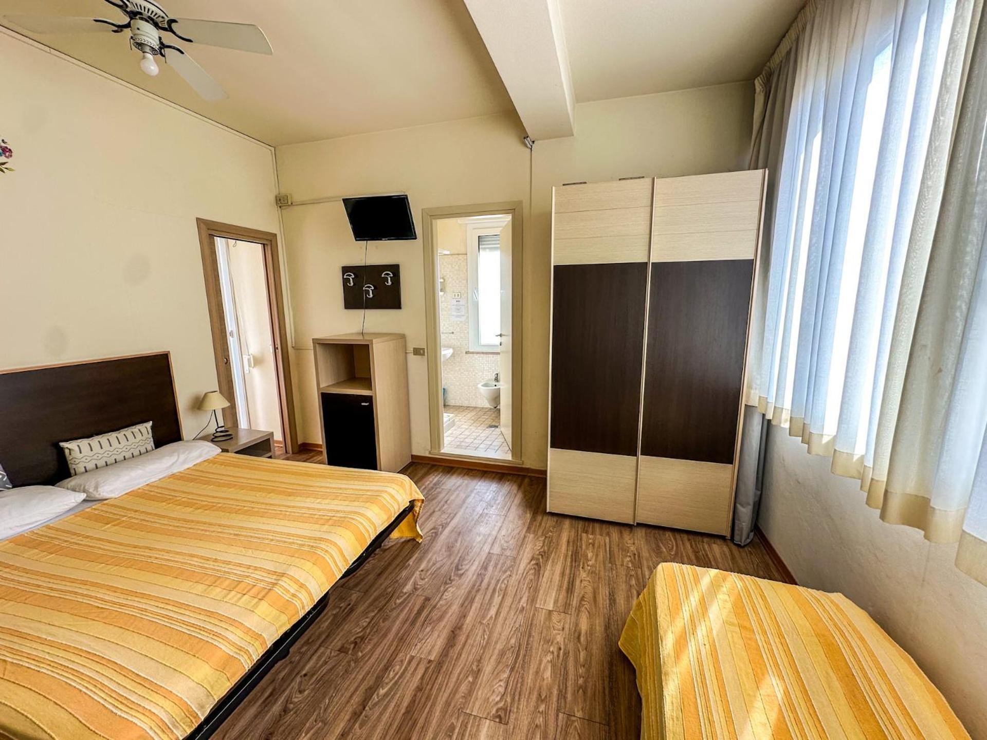 Hotel & Residence Parador Чезенатико Экстерьер фото